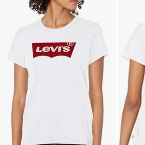 LEVI'S T-shirt logo